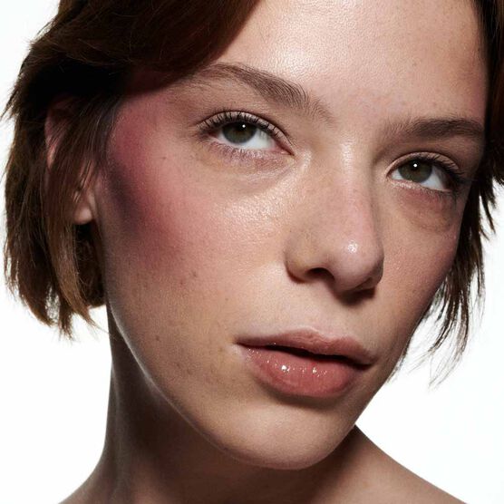 Blush L�quido Nitelite Strobe Dewy